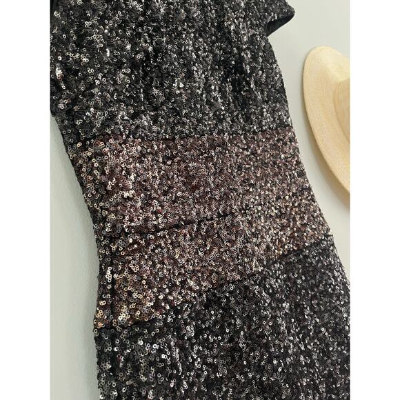 Dress the Population | Sequin Black and Gold Colorblock Party Mini Dress | Sz S - Picture 2 of 8